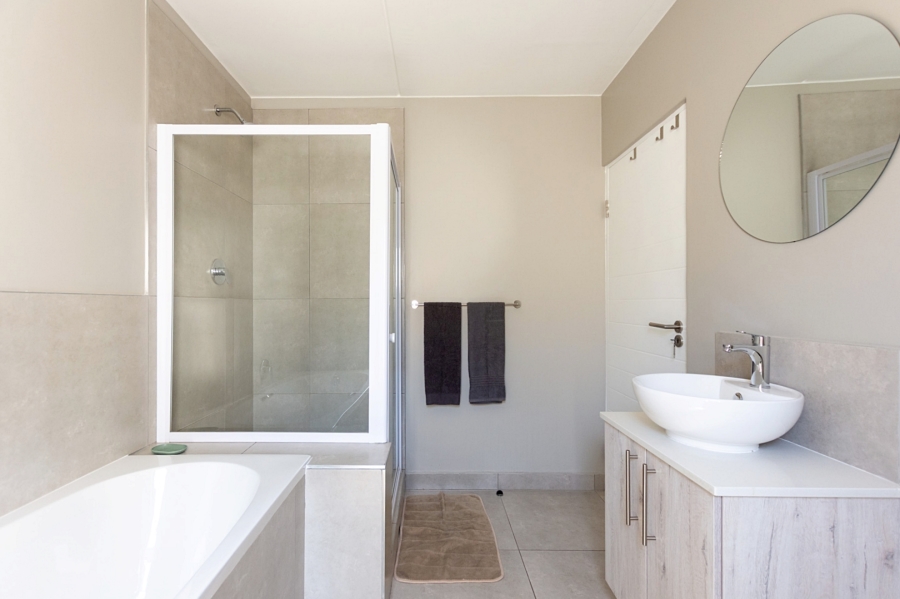 3 Bedroom Property for Sale in Olifantskop Western Cape